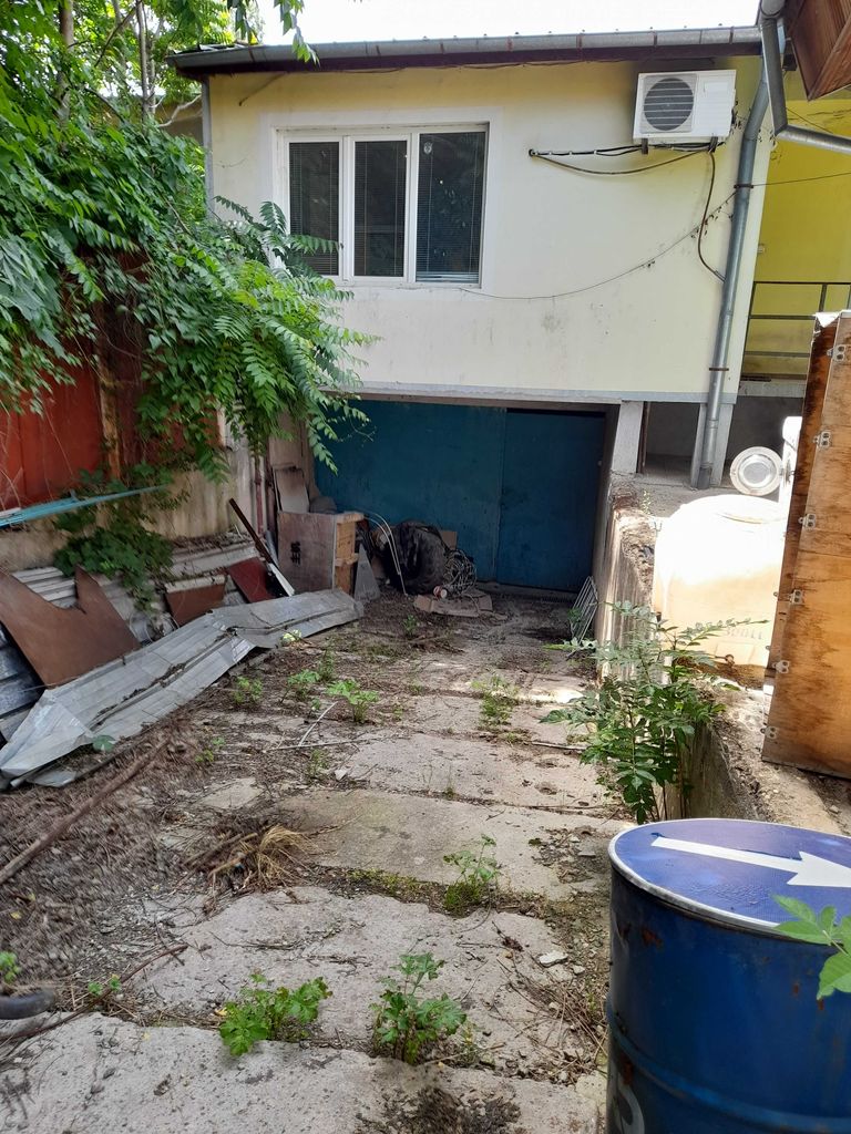 Продава се Промишлена сграда в София, Военна рампа - 1630 кв.м за 393 €/кв.м - Снимка #3
