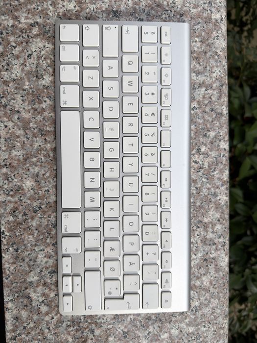 Tastatura wireless bluetooth apple a1314 keyboard