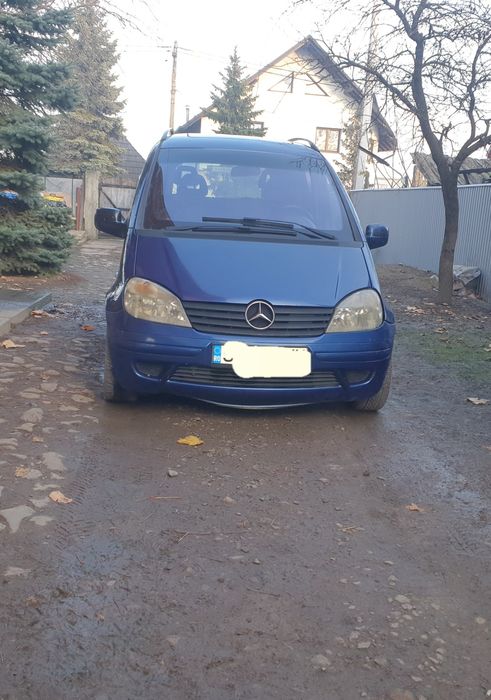 Vând Mercedes Vaneo
