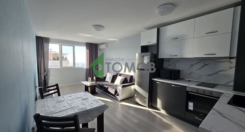 Напълно обзаведен и много просторен двустаен апартамент в Била 1