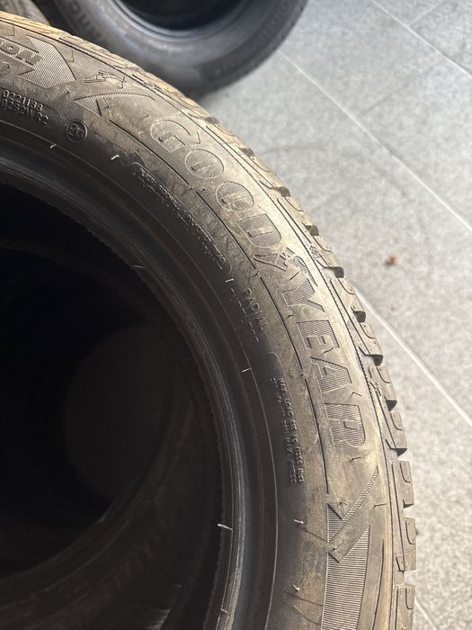 Anvelope de iarna noi 205/55 R16
