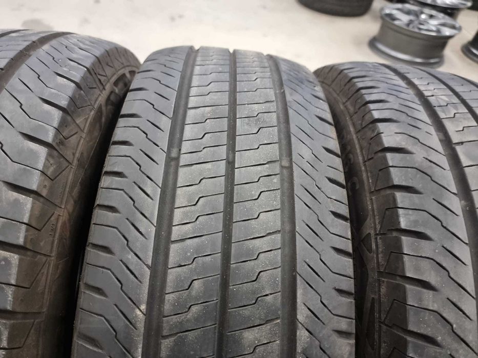 4 Anvelope VARA 215.65.16C 'Continental' [dot 2021]; stare foarte buna
