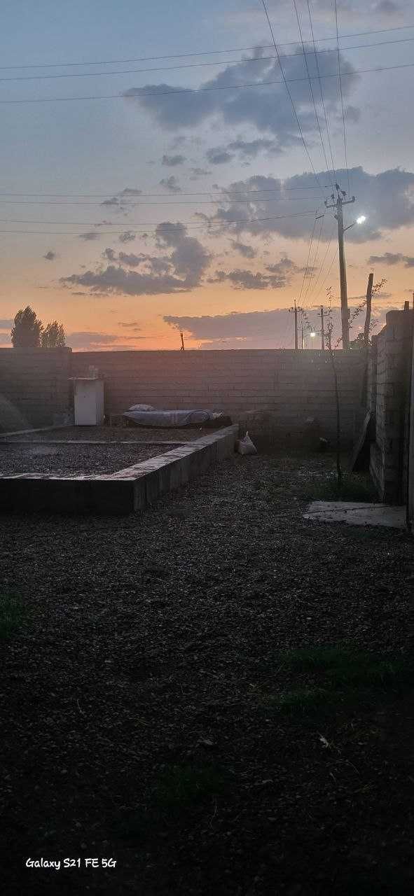 Dacha sotiladi !!! 11000$.