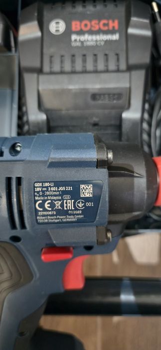 Гайковерт Бош Bosch GDX 180 Li