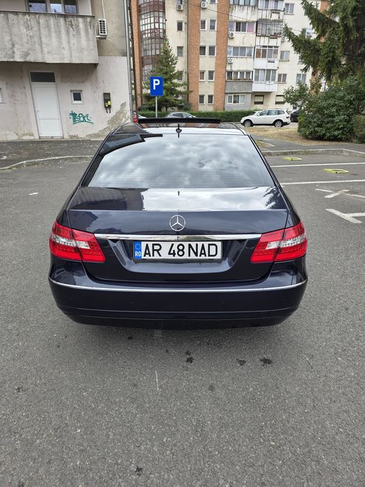 Mercedes Benz E220 CDI