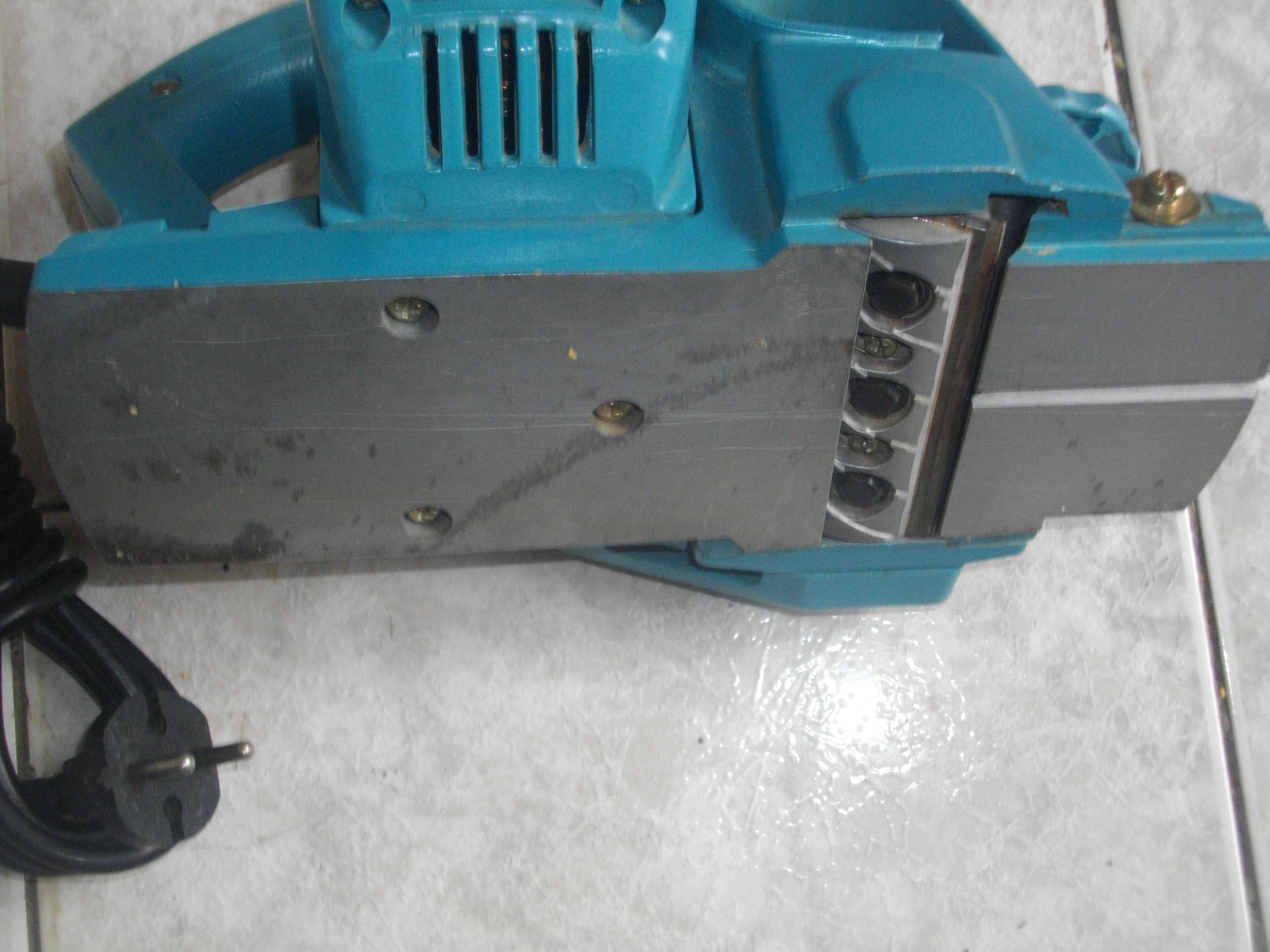 Електрическо РЕНДЕ 450W Швейцарско BOSCH PHO100 Немско 500W HEH500