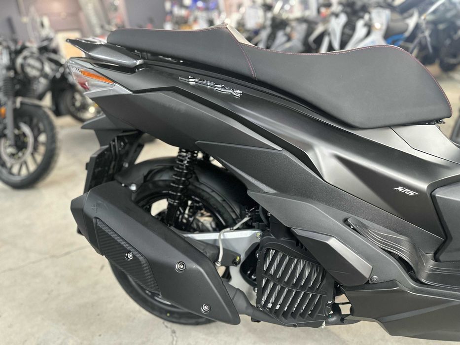 Scuter SYM JetX 125ABS nou se conduce cu B125 livrare din stoc ESTBIKE