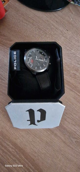 Vanzari ceas police 500ron