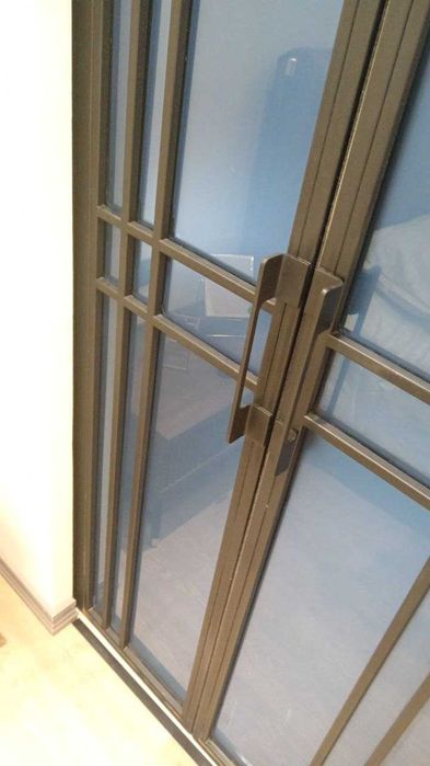 Раздвижные перегородки и двери в стиле loft