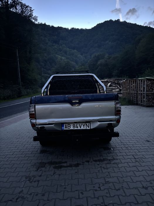 Vand Mitsubishi L200