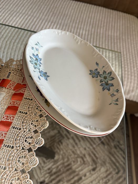 Ретро порцеланов сервиз за хранене, 27 части