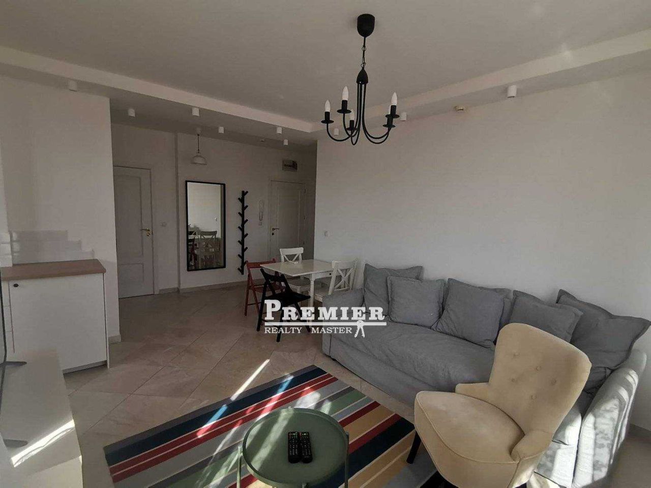 Продава се Тристаен апартамент в Черноморец - 94 кв.м за 1809 €/кв.м - Снимка #2