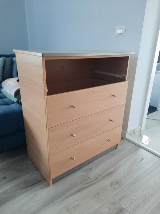 Comodă 4 sertare 900×800×450
