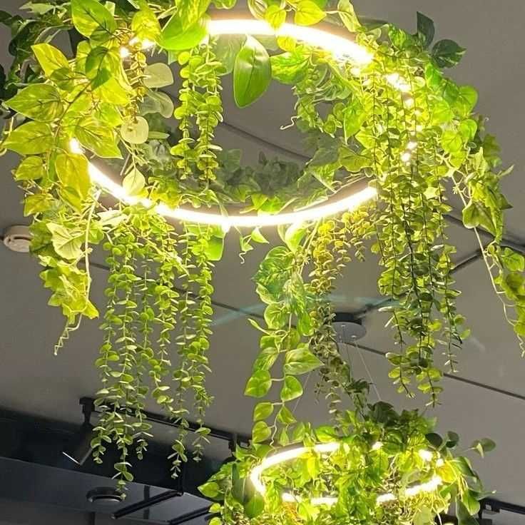 Люстры из искусственных растений