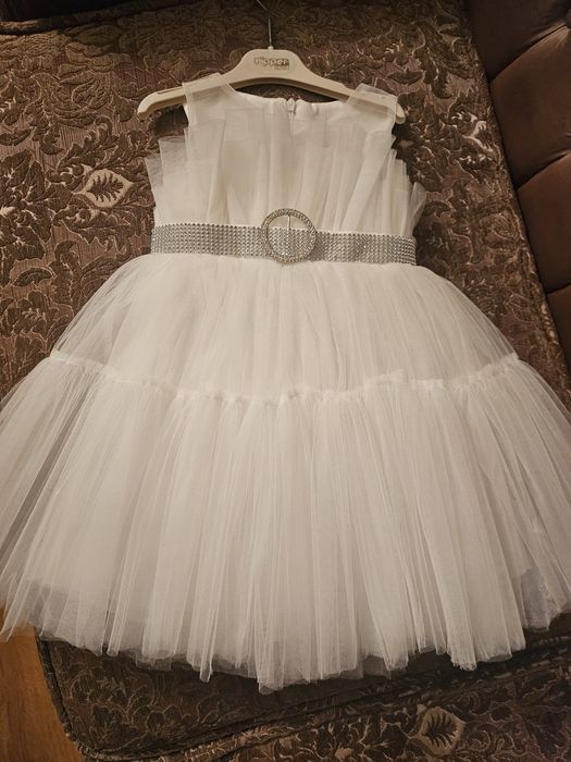 Нарядное платье для девочек