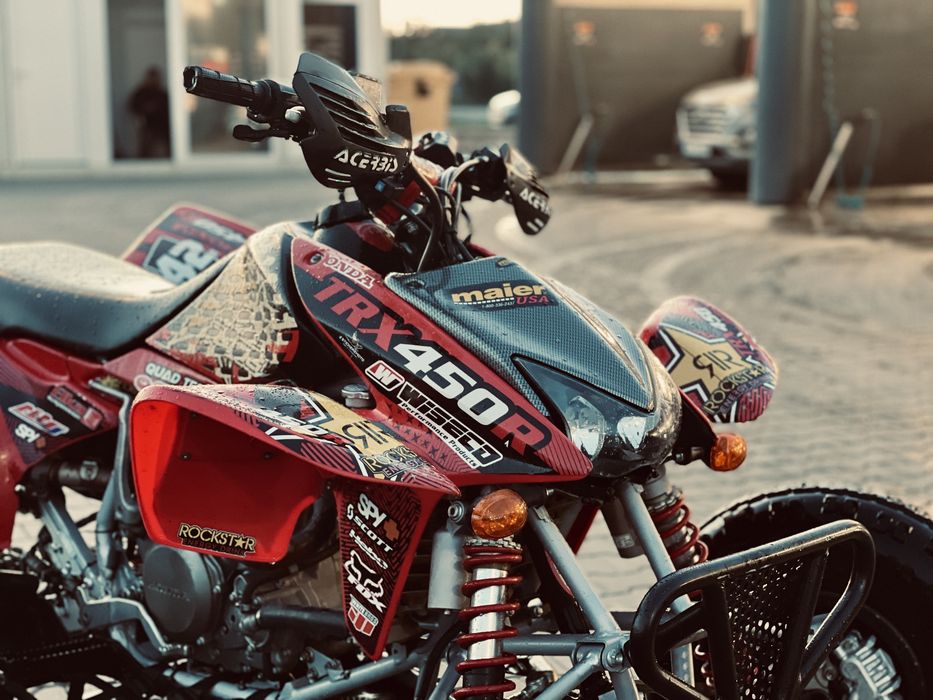 Vand sau Schimb Honda trx450R
