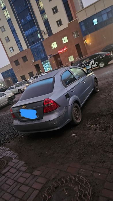 Машина Chevrolrt Aveo