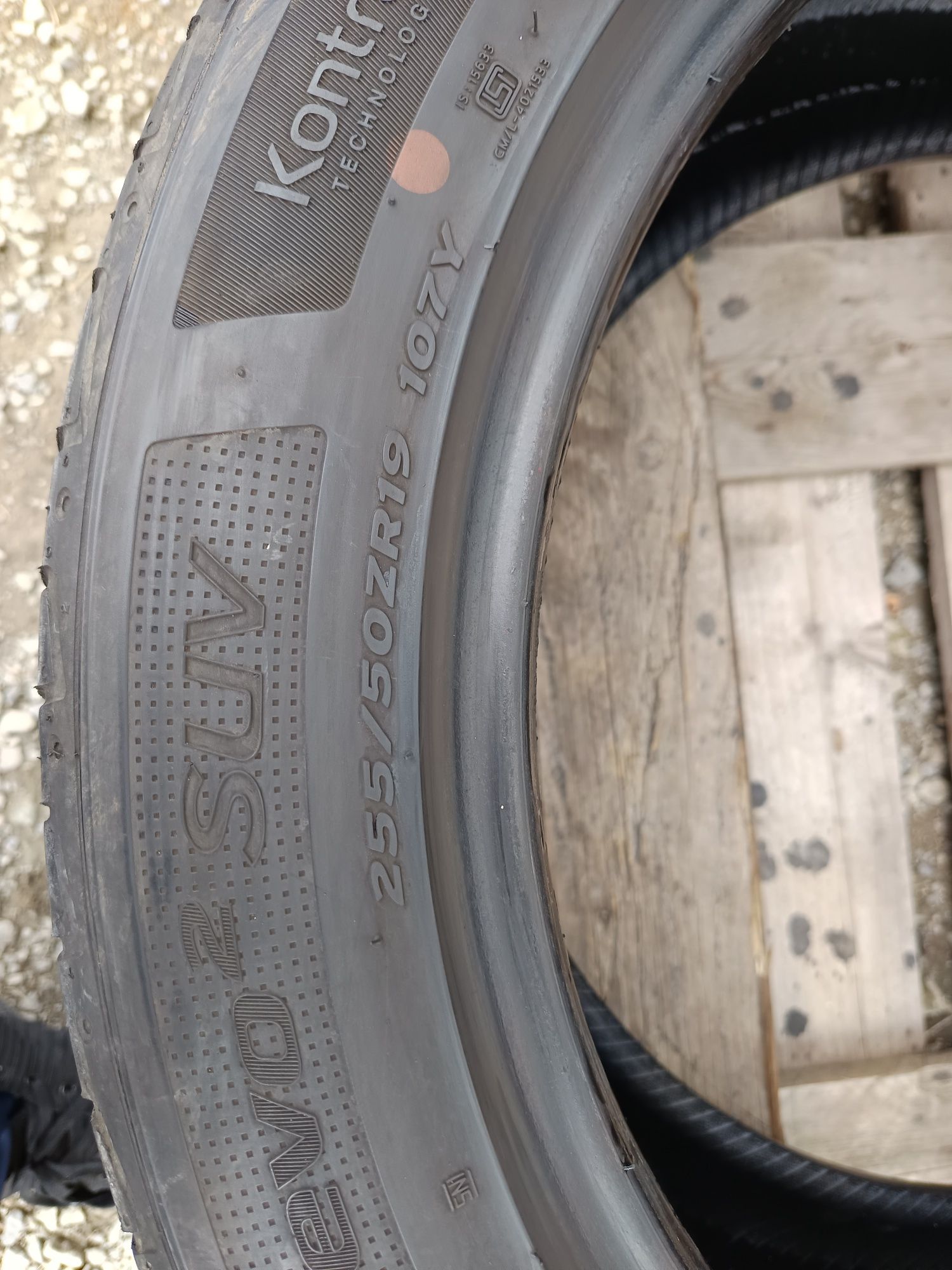 255 50 ZR 19 107 Y Hankook Дот4917