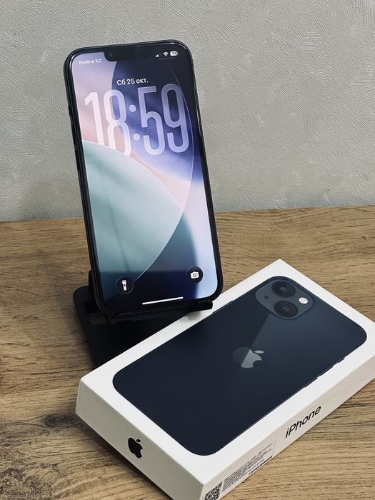 Смартфон Apple iPhone 13 128Gb черный
