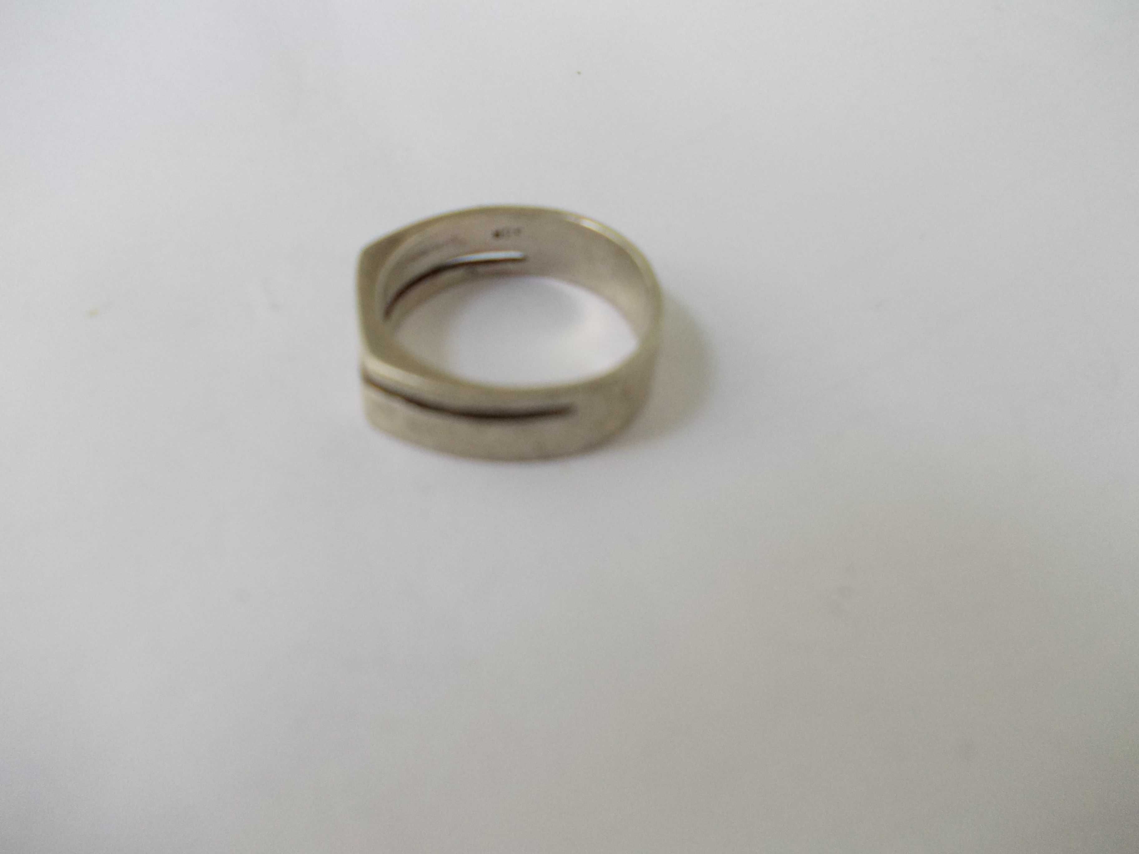 Inel vechi din argint (32)