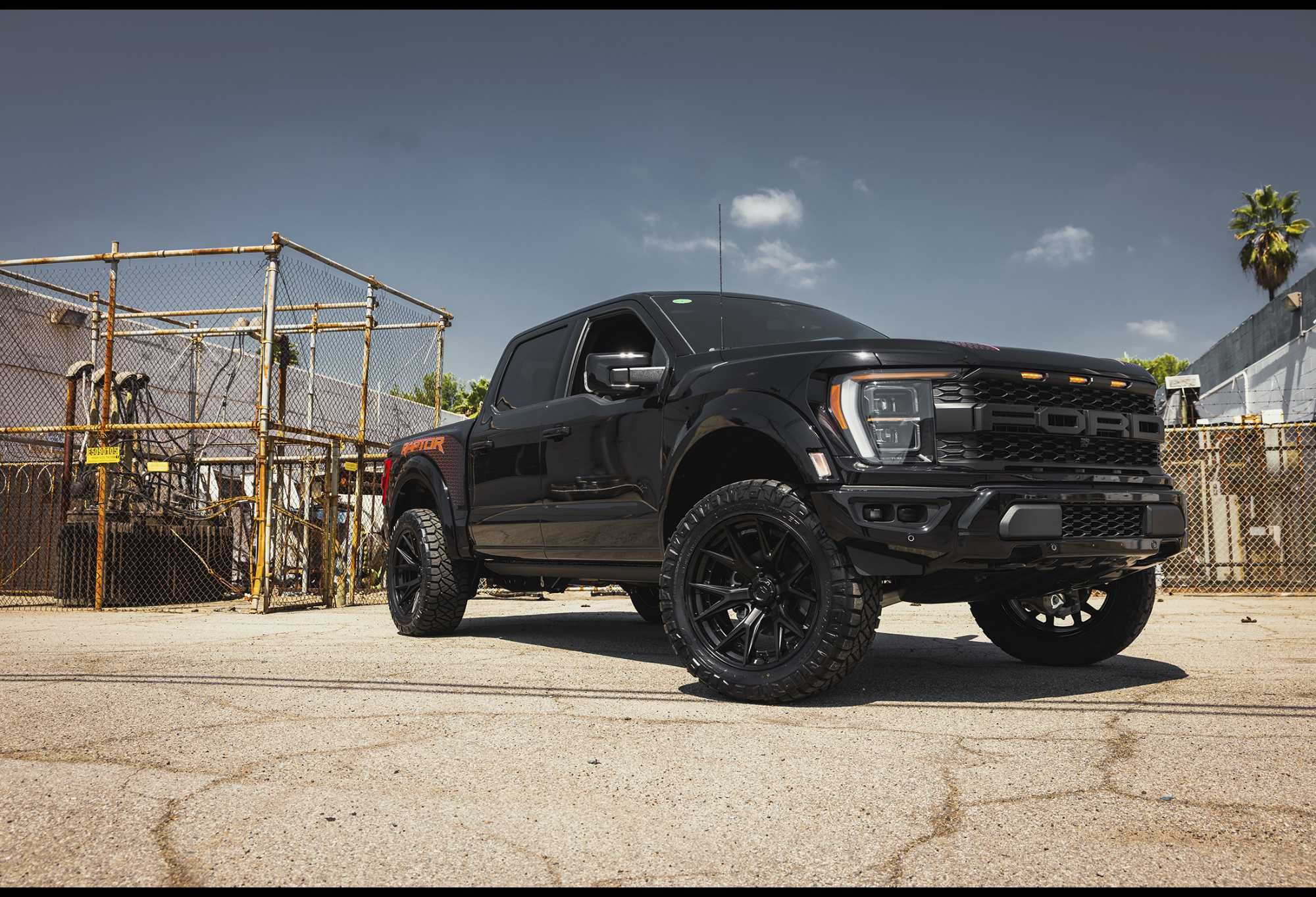 20" Джанти Fuel Fusion 6X139.7 Toyota Hilux Cruiser Ford Dodge Ram GMC