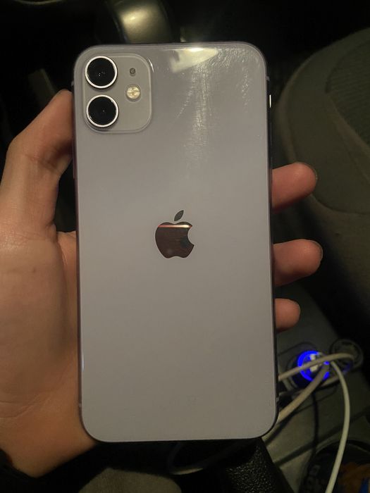 Iphone 11 в хорошем состоянии
