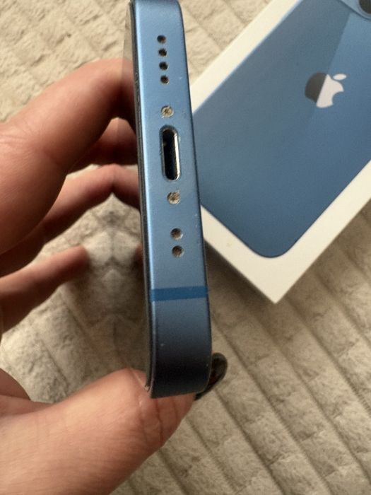 Айфон 13  мини  550лв