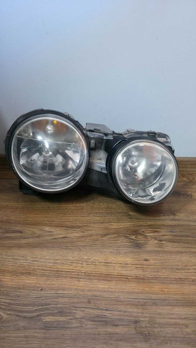 Десен фар за Jaguar S-Type / Ягуар С-Тайп 2004г.