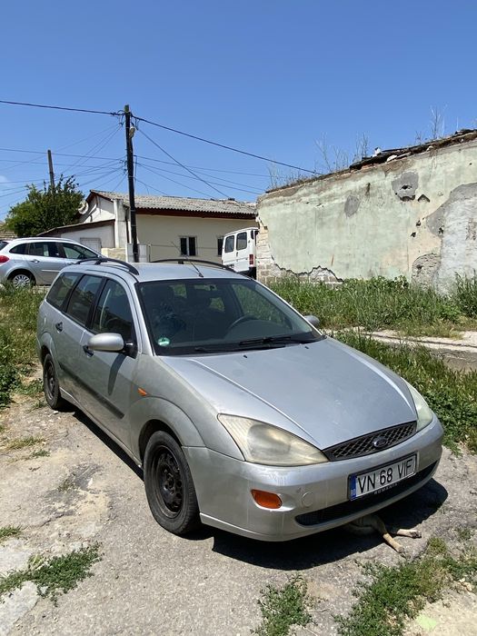 Vand ford focus 18 benzinâ are toate actele nu mai asigurarea expirat