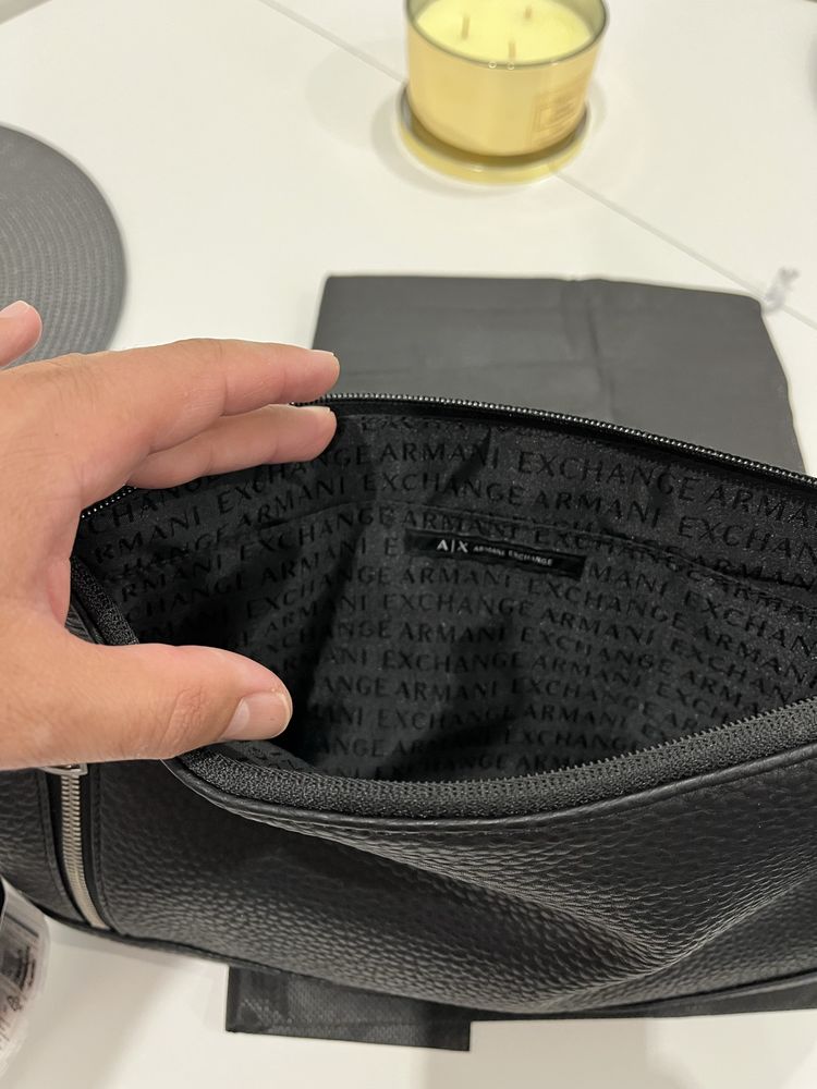 Клъч Armani Exchange A X