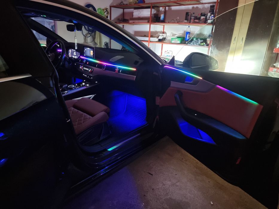 Montez lumini ambientale auto