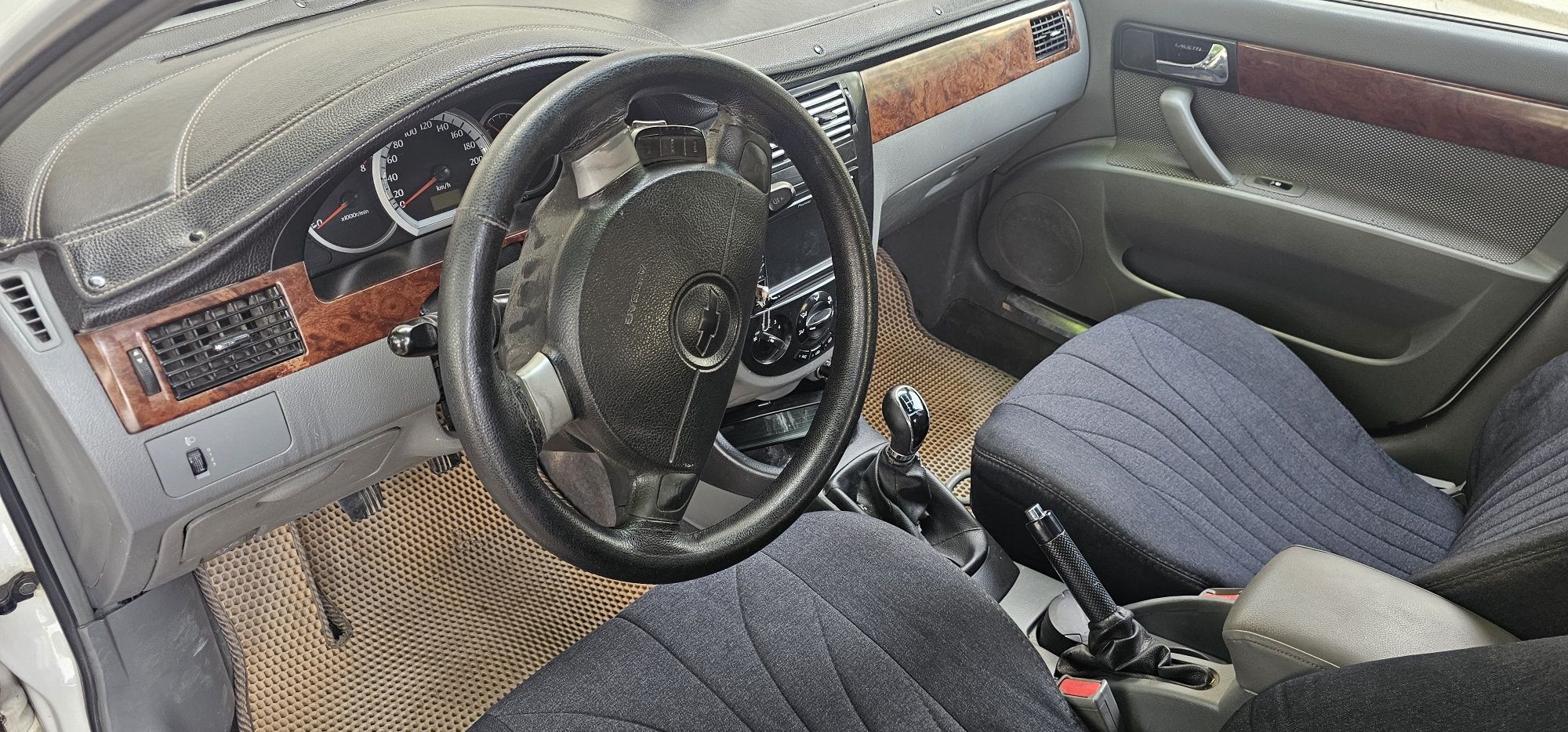 Lacetti 2012-yil