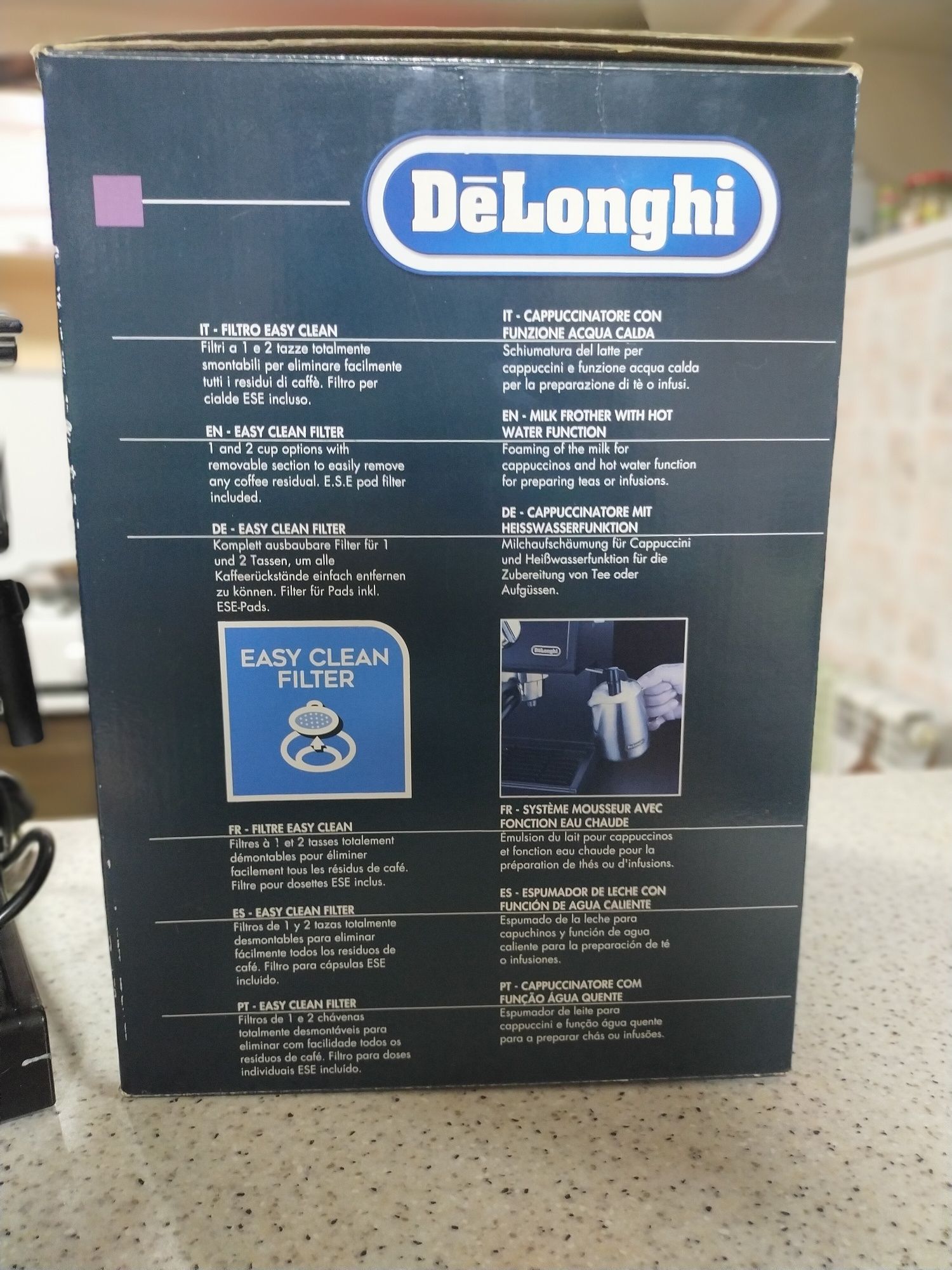 Кофемашина  delonghi