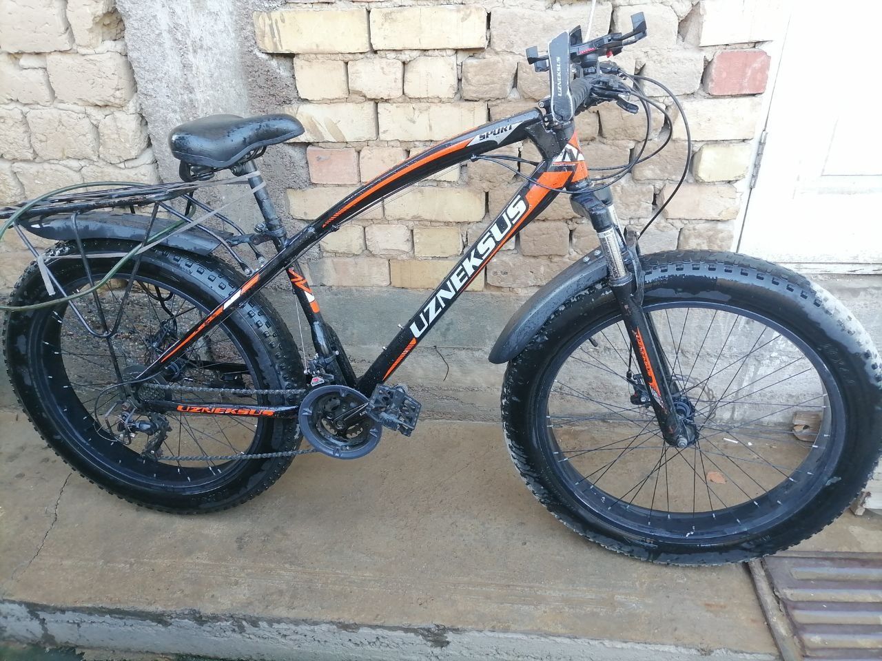 Velosiped sotiladi