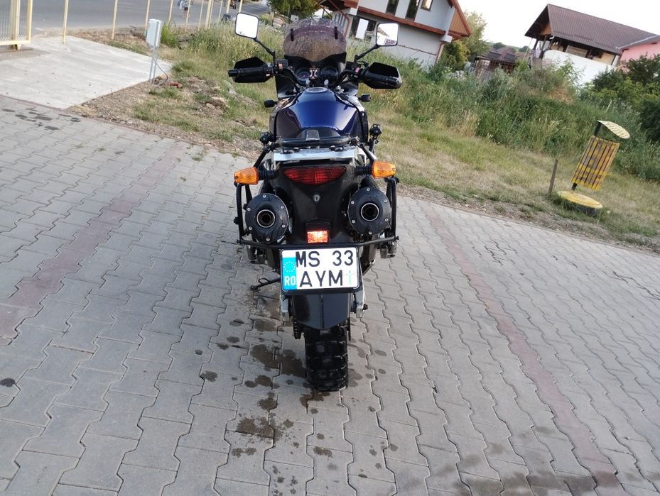 Suzuki V-strom Dl 1000