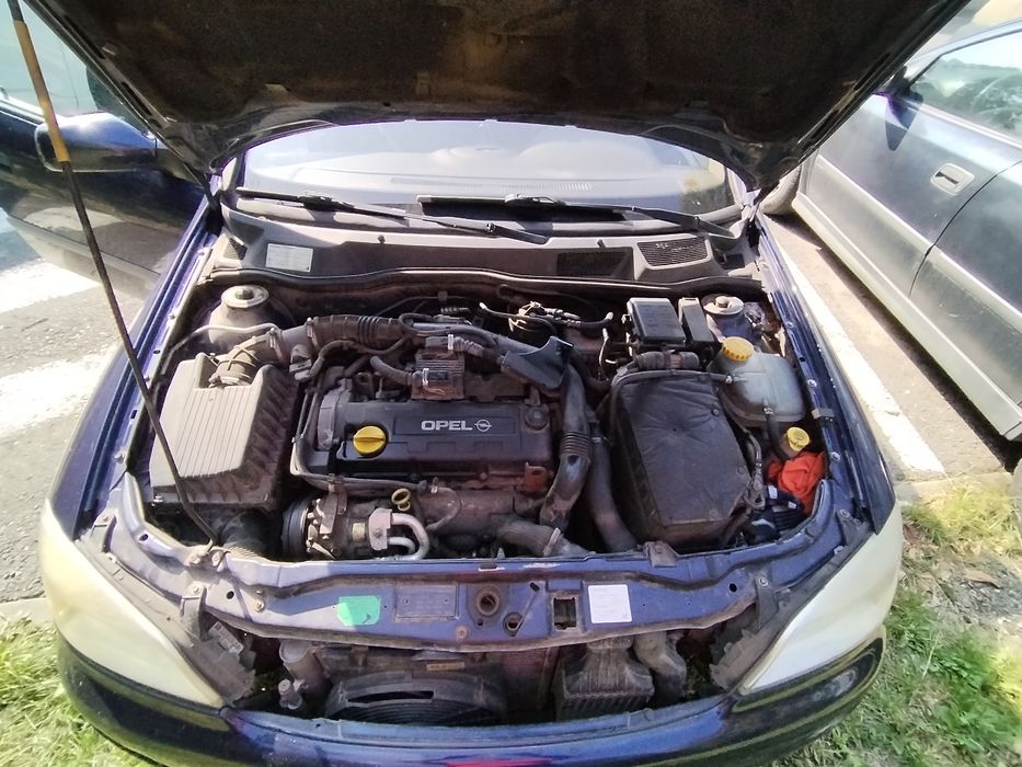 Opel Astra G anul 2000