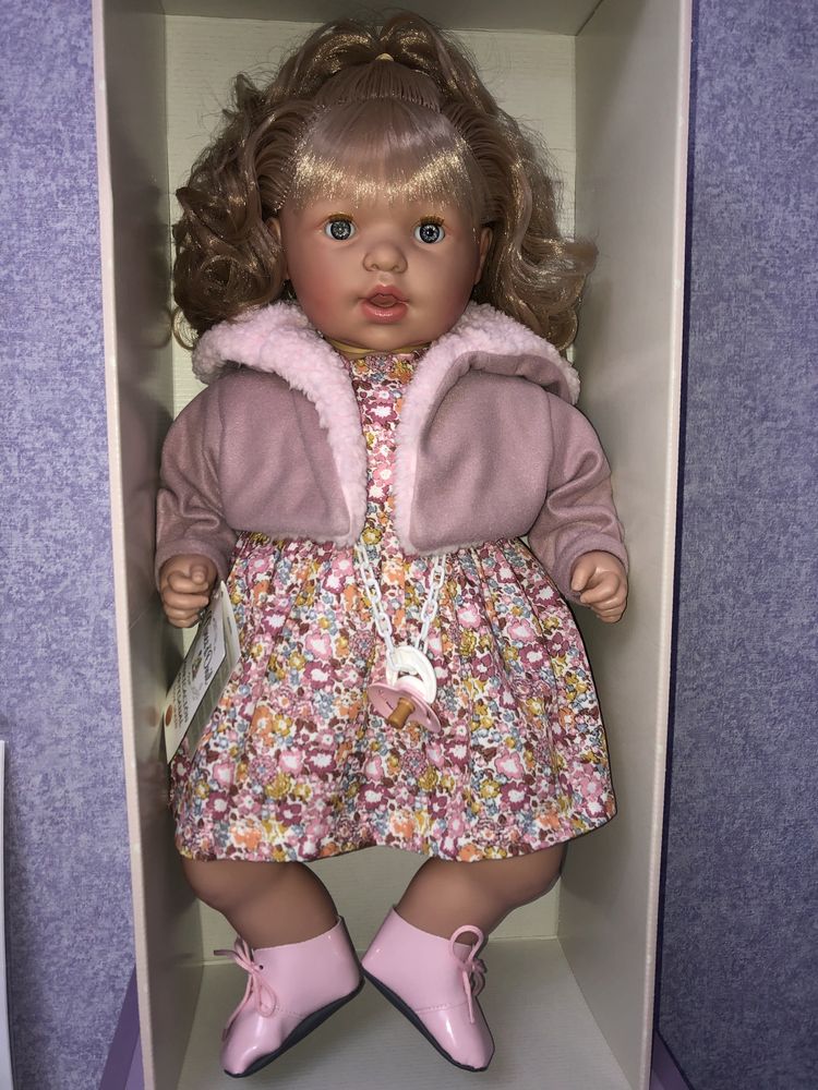 Новая. Красивая, большая кукла. 55 см. Испания.