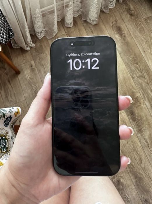 Продам Iphone 16 pro