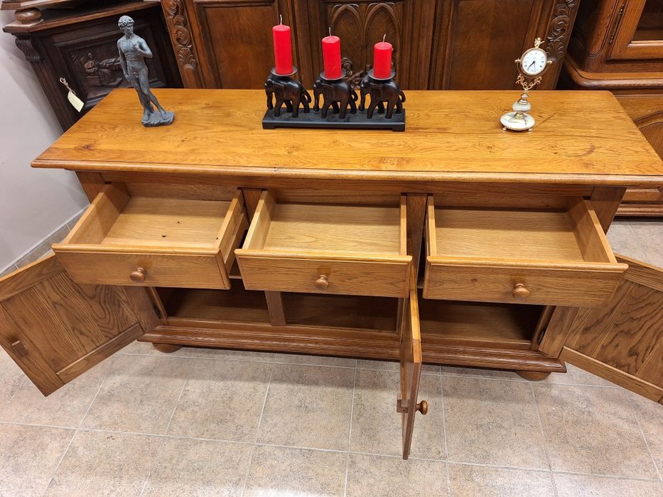 Луксозен комод, скрин, бюфет, шкаф дъб масив