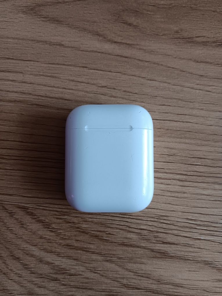 Apple AirPods 2nd Generation, САМО ЗАРЯДНО