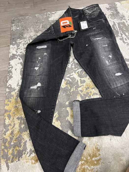 Blugi DSQUARED colectia noua Poze reale 100% Calitate superioara