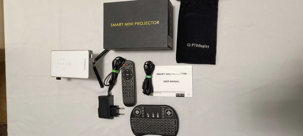 MiniVideoproiector P8i