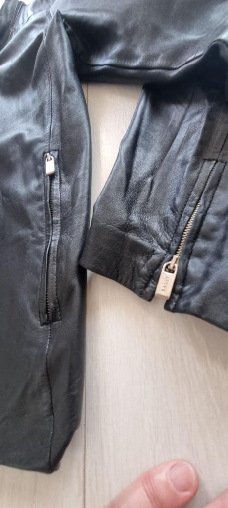 Мъжко кожено яке Bally
