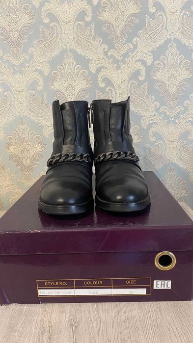 Осененный  обувь женская размер 38 кожанная