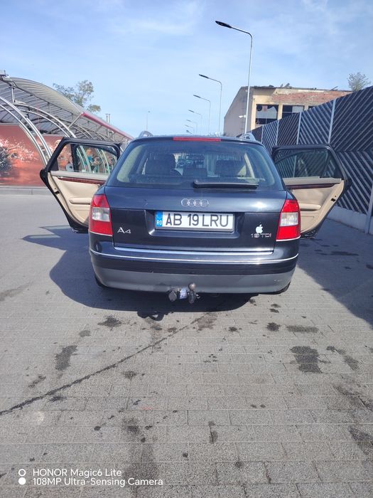 Vând Audi A4 B6 1.9(131CP)
