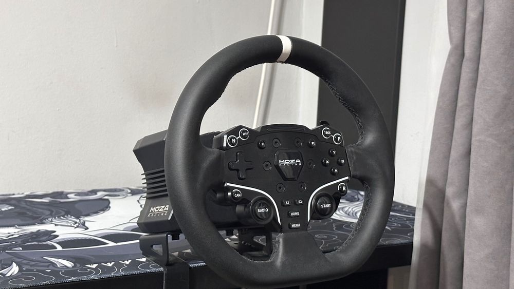 Moza r5 игровой руль
