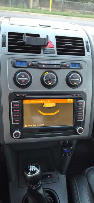 Vw Touran 2010 pachet R Line motor 2.0 170 cp