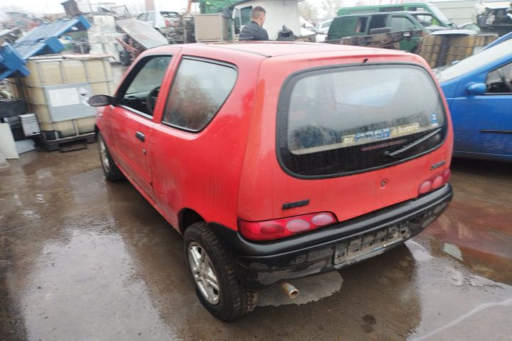 Capota motor Fiat Seicento prima generatie