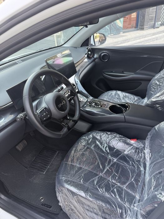 BYD e2 oq  idial yangide