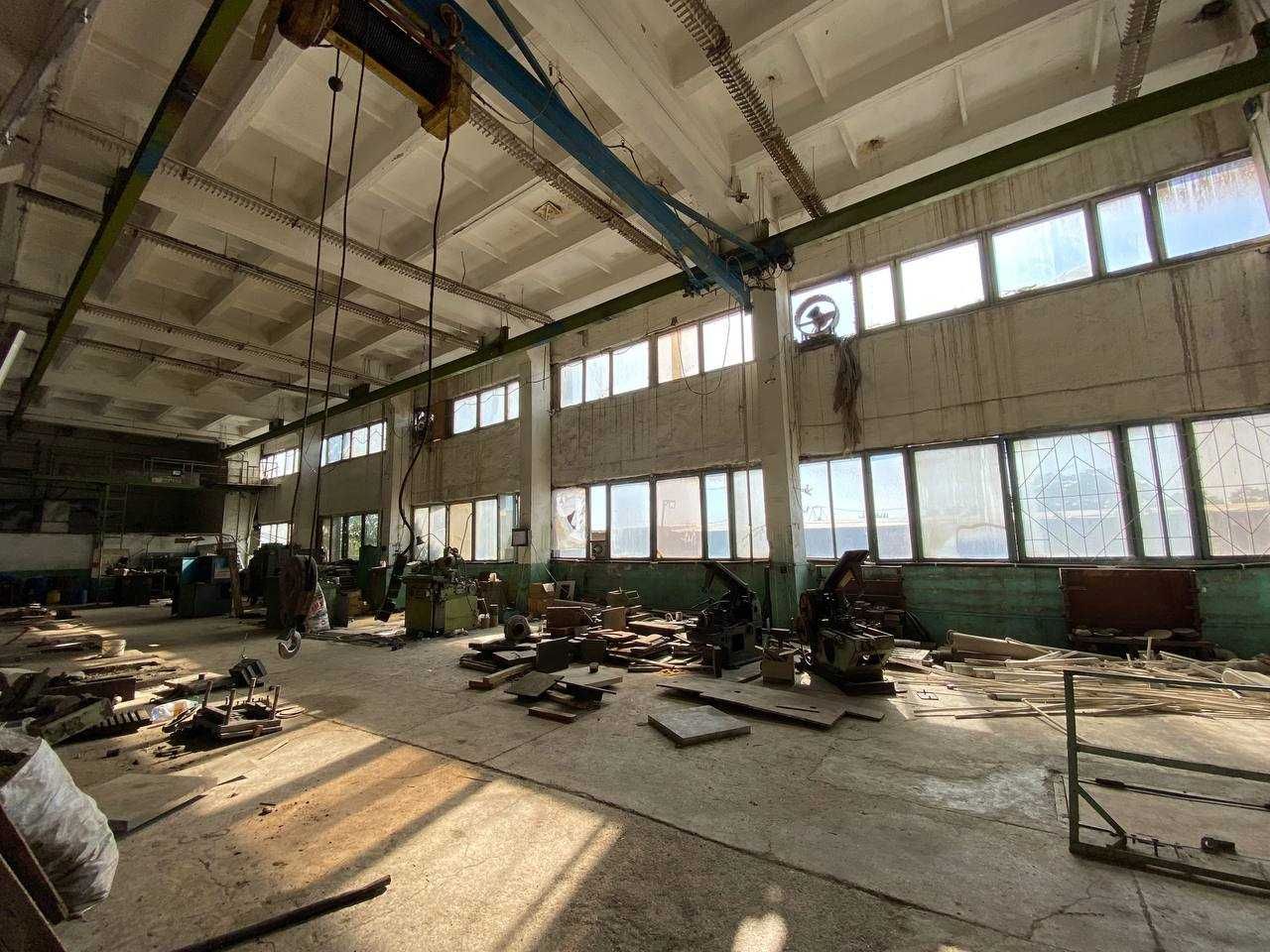 Цеха 2 и 3 этажи 1700 м² потолок 8 м промзона УзБУМ есть грузовой лифт